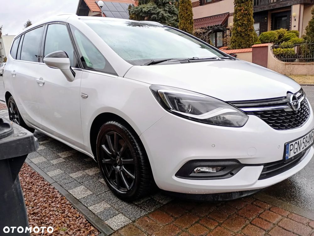 Opel Zafira 2.0 D (CDTI ecoFLEX) Start/Stop Edition - 1