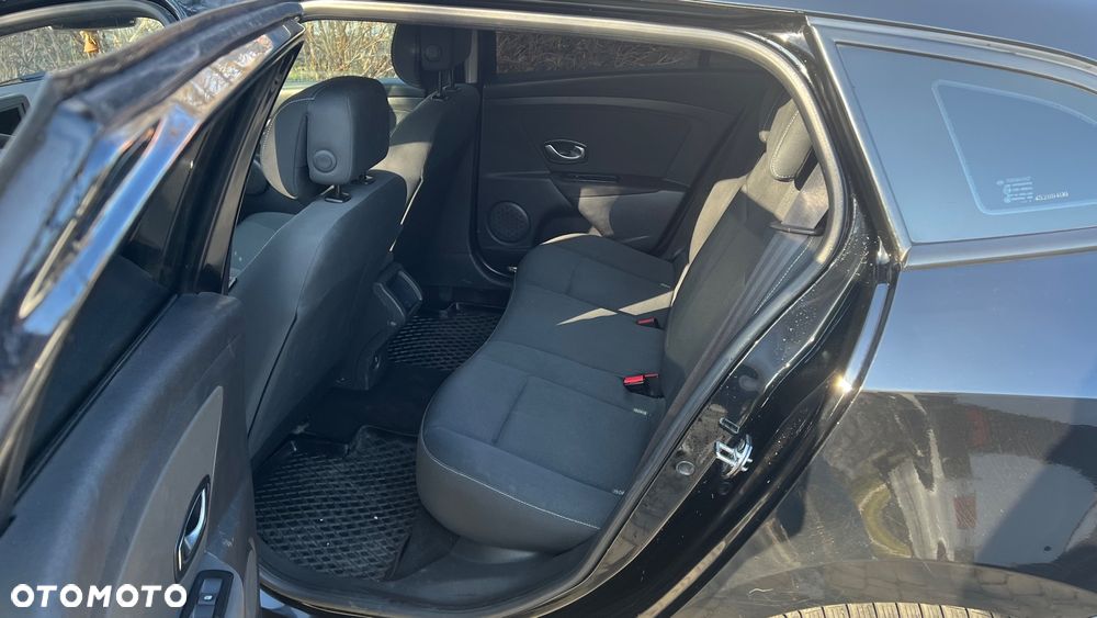 Renault Megane 1.5 dCi Authentique - 10