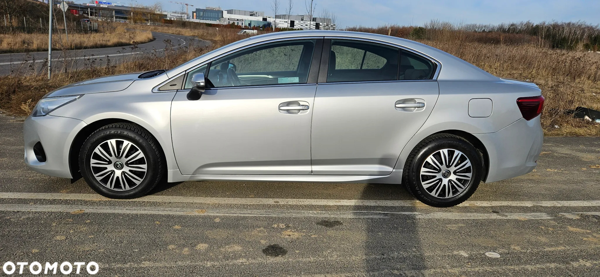 Toyota Avensis 1.8 Active - 2