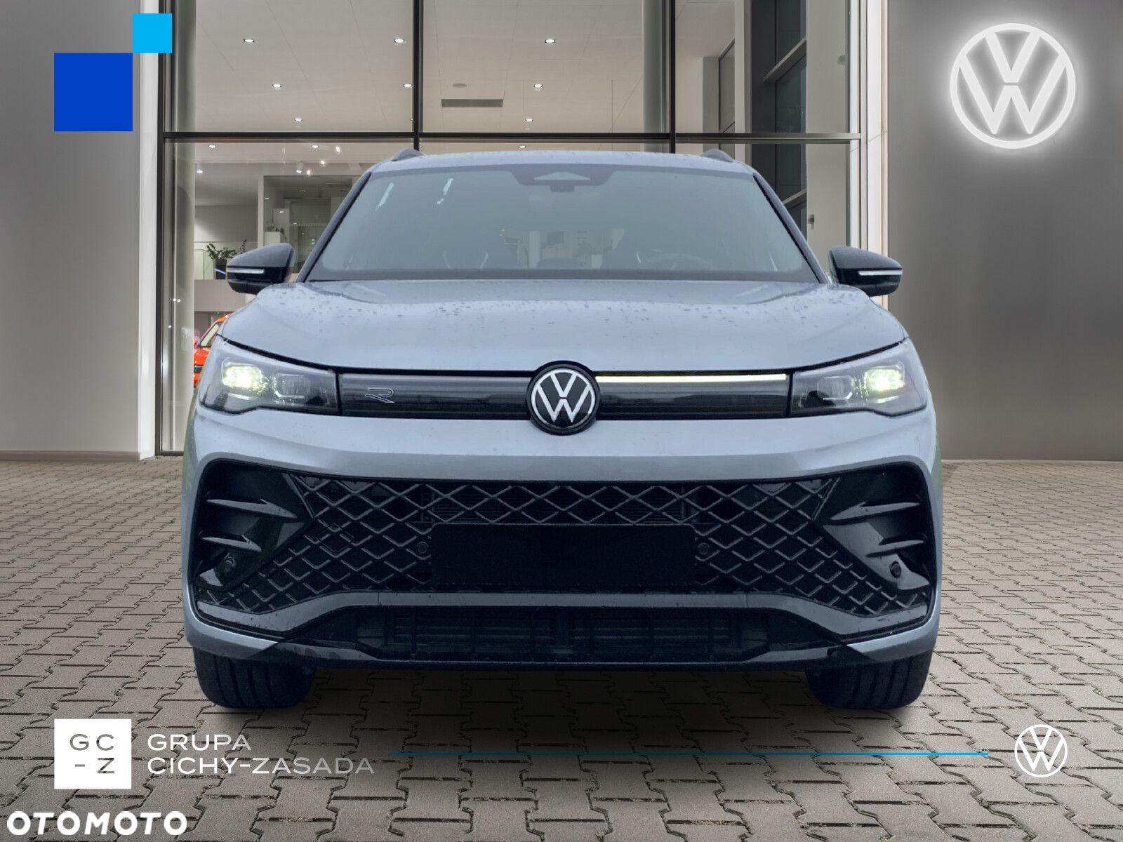 Volkswagen Tiguan - 8
