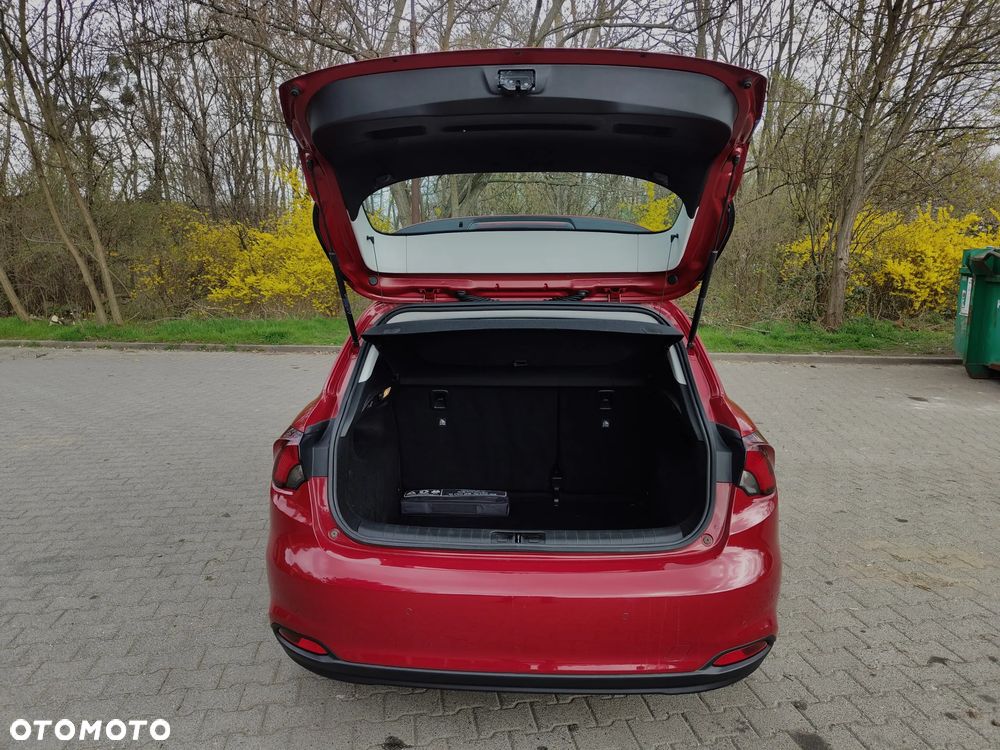 Fiat Tipo 1.4 T-Jet Business Line - 27