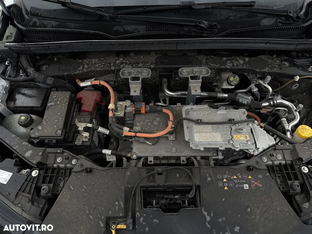 Renault Megane E-TECH 60 kWh 220 CP Iconic - 27