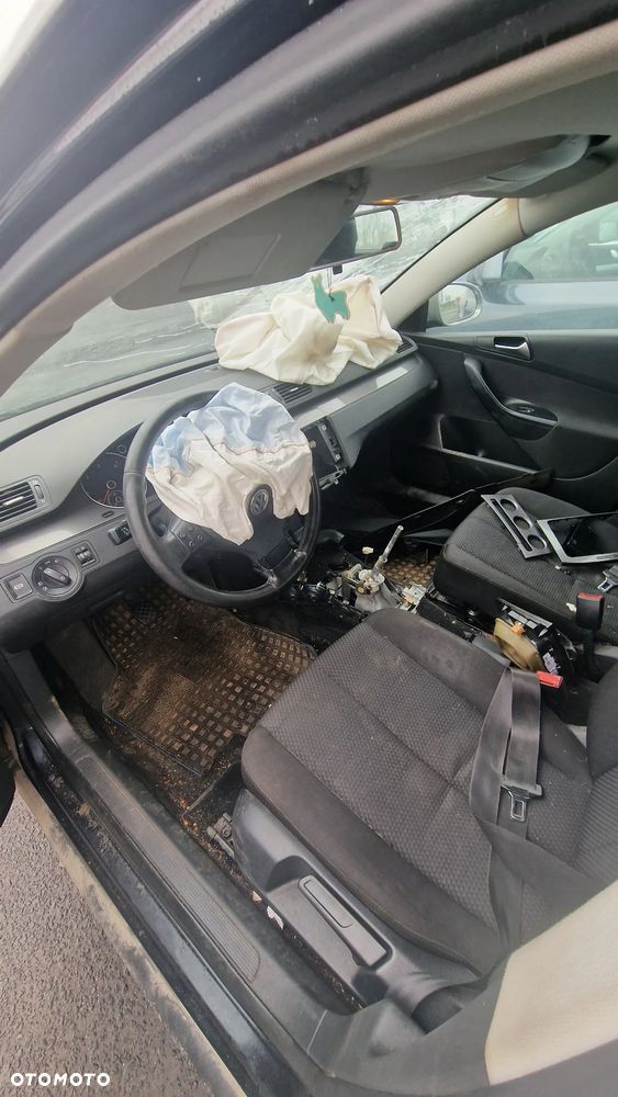 Volkswagen passat 2006r 103 kW 2.0 D cały na części - 2