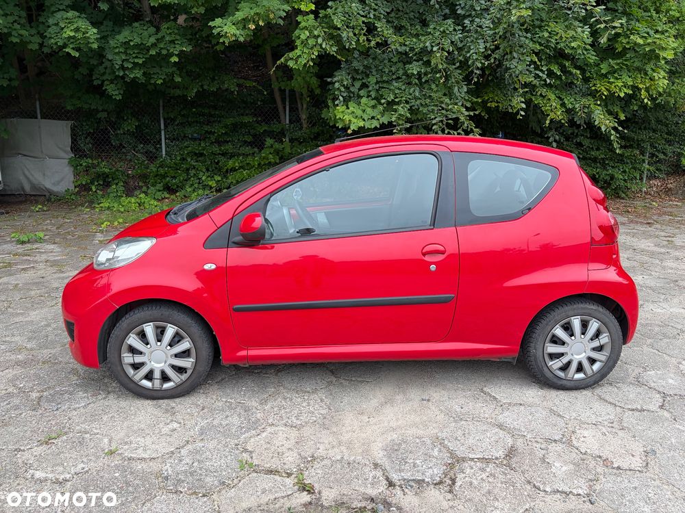 Peugeot 107 70 2-Tronic Filou - 1