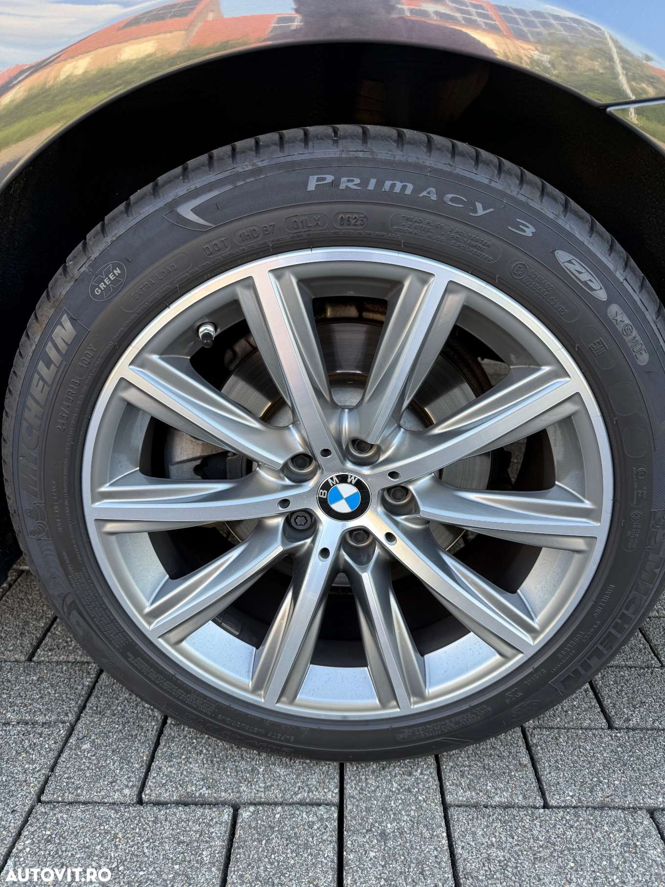 BMW Seria 5 520d Aut. Luxury Line - 2