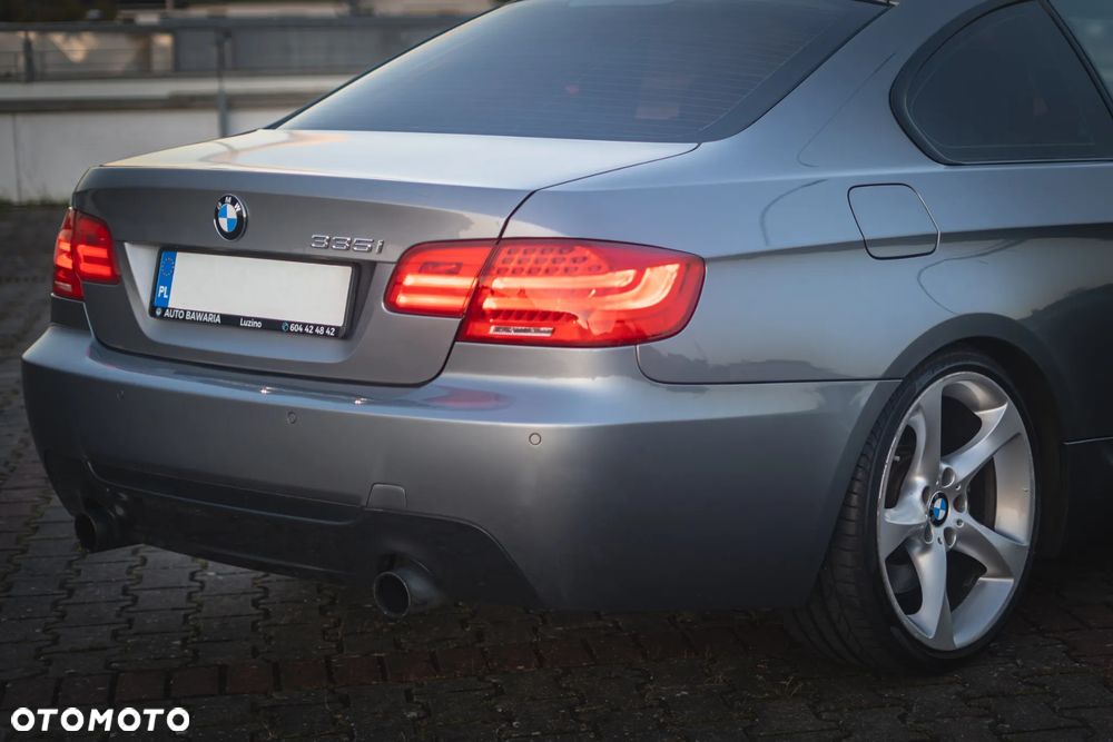 BMW Seria 3 335i - 16