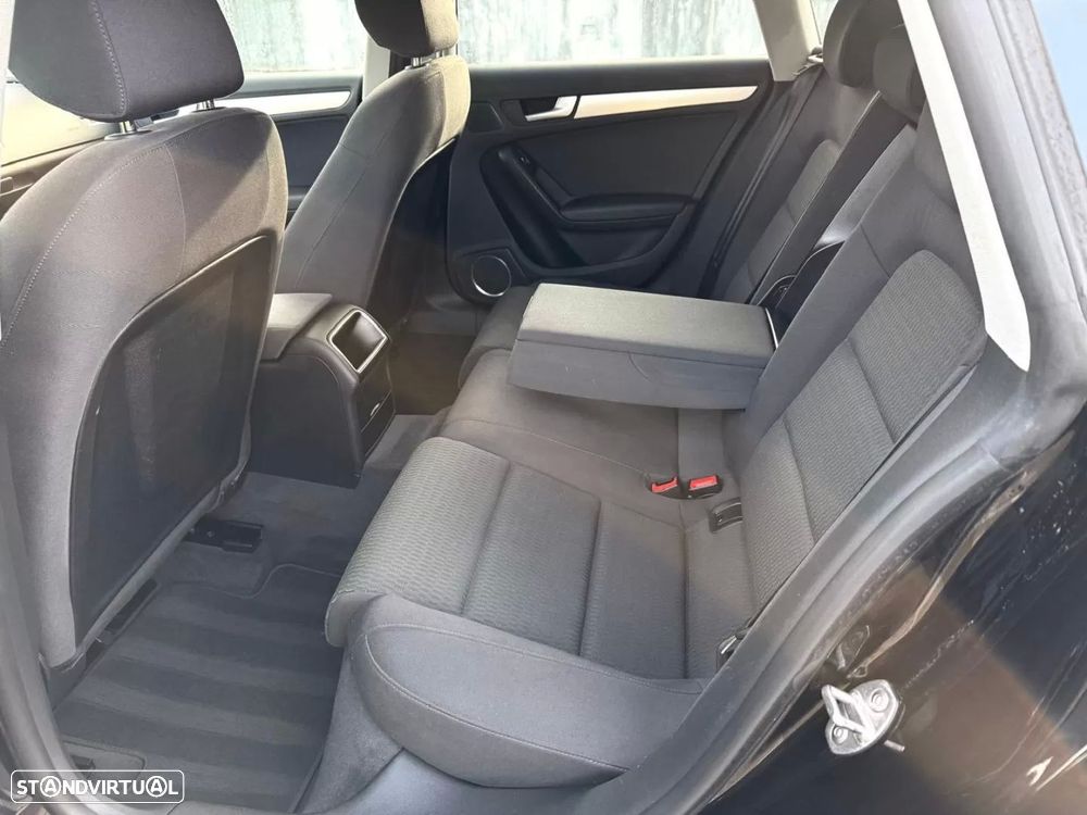 Audi A5 Sportback 2.0 TDi ultra DPF - 12