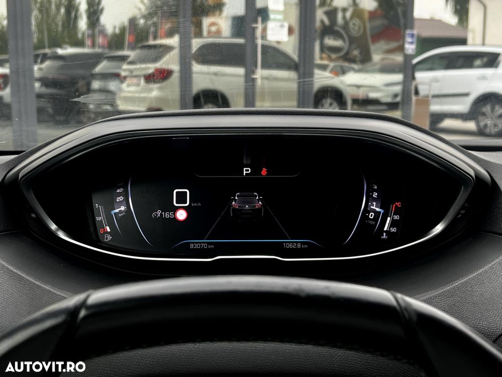 Peugeot 3008 - 18