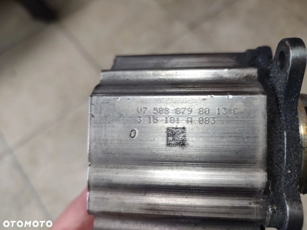 CITROEN C5 III X7 1,6THP POMPA WTRYSKOWA V75888798013C - 4