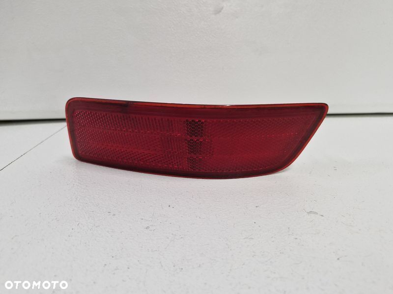 volvo c30 odblask zderzaka prawy tył tylny 31213993 - 1