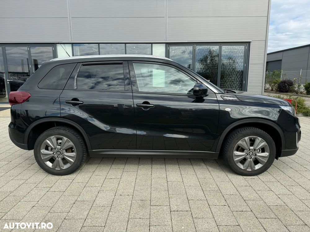 Suzuki Vitara 1.4 Boosterjet AllGrip MHEV Passion - 8