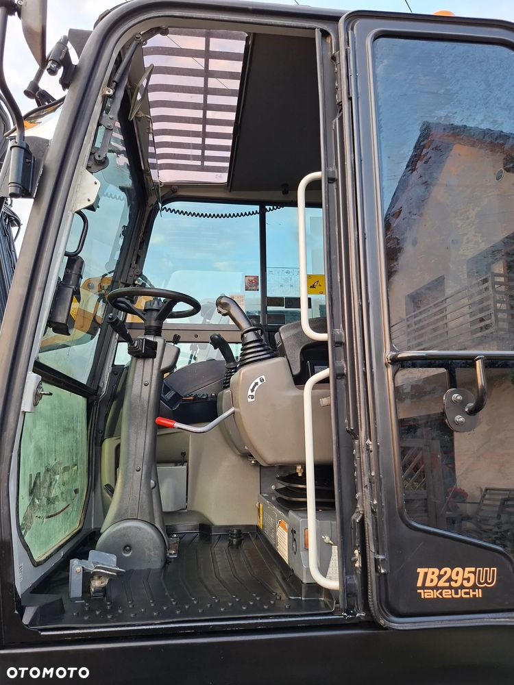 Takeuchi TB 295 W - 7