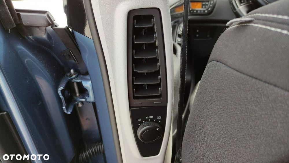 Citroën C4 Grand Picasso - 28