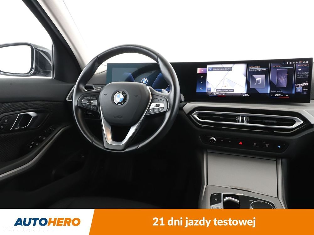 BMW Seria 3 318d - 13