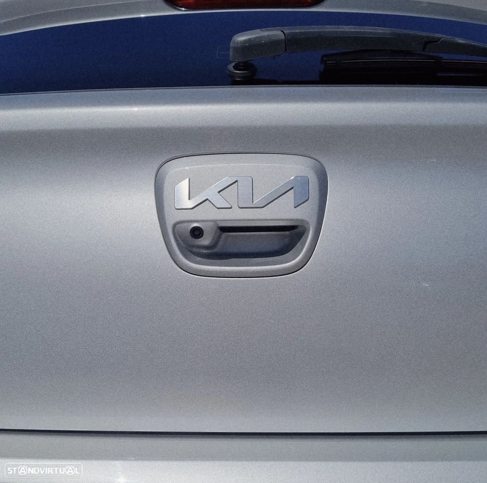 Kia Rio - 9