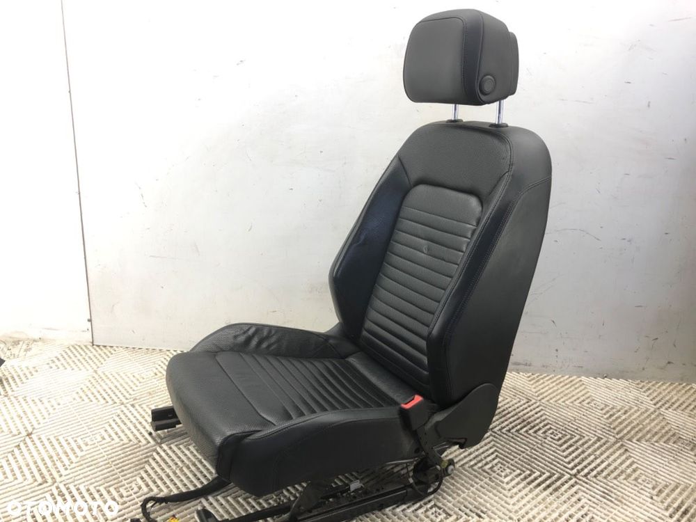 FOTELE KANAPA KOMPLET - 1799.00 PLN - VW PASSAT B8 (3G2, CB2) 2014 - 2022 2.0 TDI 4motion 140 kW - 6