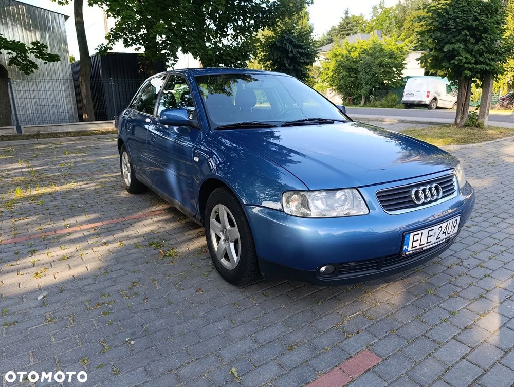 Audi A3 Sportback - 3