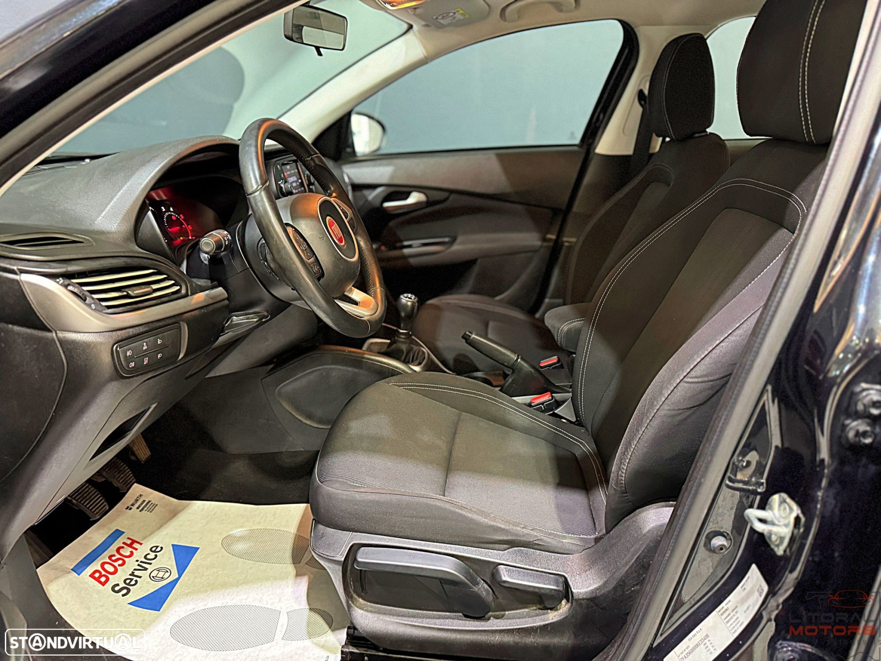 Fiat Tipo Station Wagon 1.3 M-Jet Lounge - 14