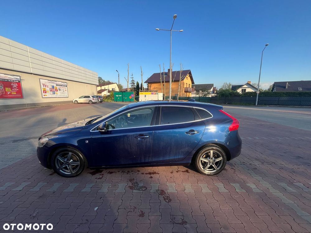Volvo V40 D2 Drive-E Ocean Race - 4