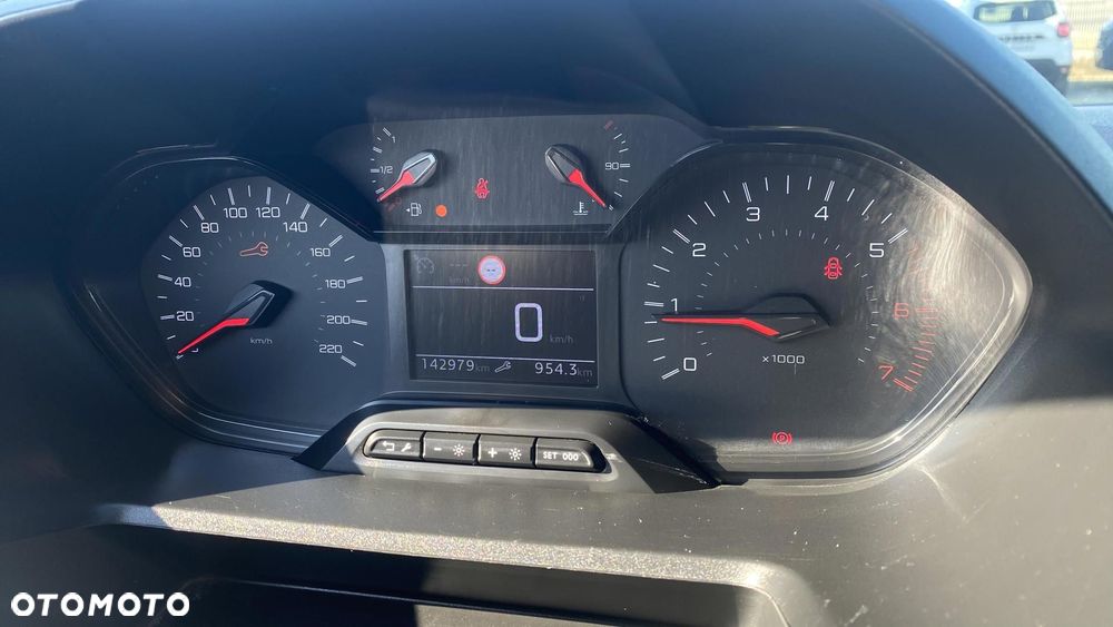 Peugeot Rifter 1.5 BlueHDI Active Pack S&S - 16