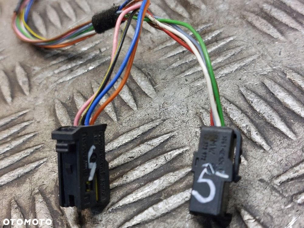 LUSTERKO PRAWE BMW E60 E61 354/7 TITANSILBER 9 PIN (5 PIN + 4 PIN) EU - 12