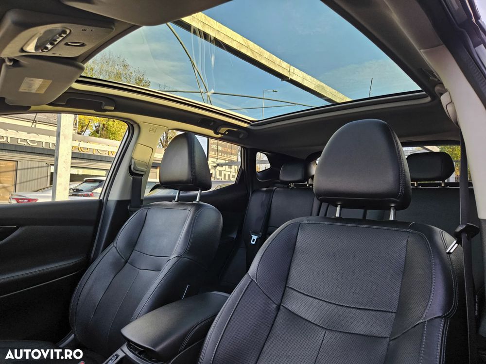 Nissan Qashqai 1.6 DCI Xtronic TEKNA - 29