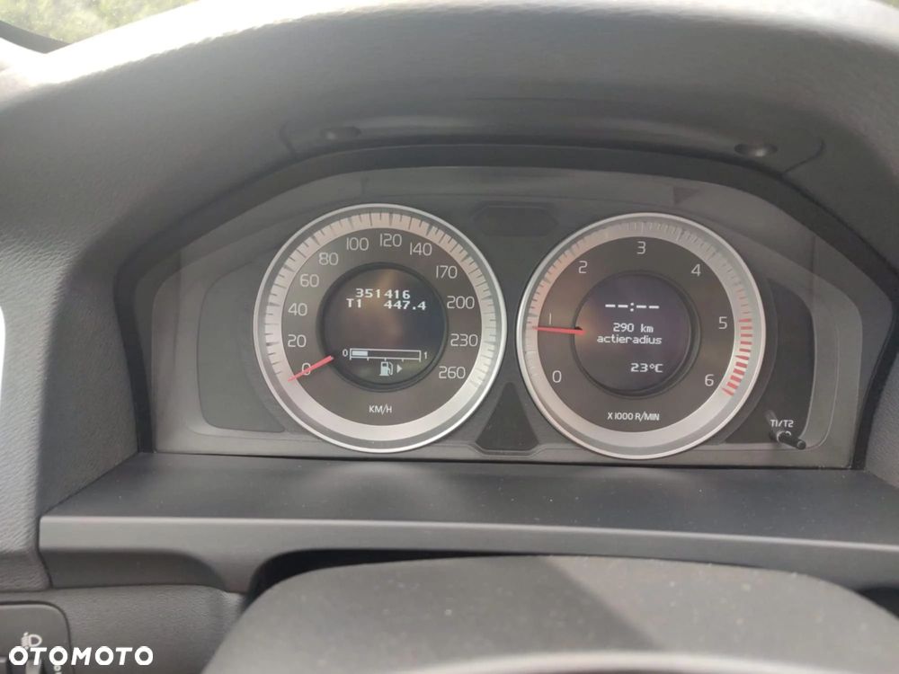 Volvo V60 D2 - 14