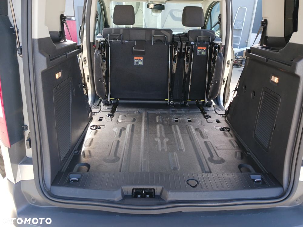 Ford Transit Connect 220 L1 Trend - 17