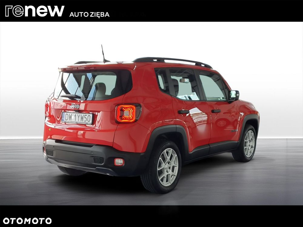 Jeep Renegade 1.5 T4 mHEV FWD S&S DCT - 6
