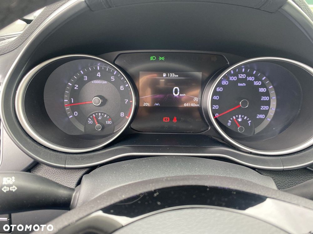 Kia Ceed - 21