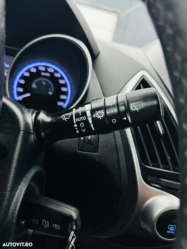 Hyundai ix35 1.7 CRDI 2WD blue Style - 29