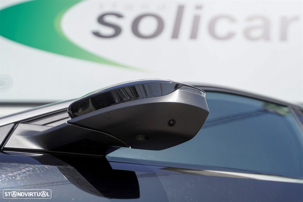 Peugeot 3008 1.2 Hybrid Allure e-DCS6 - 12
