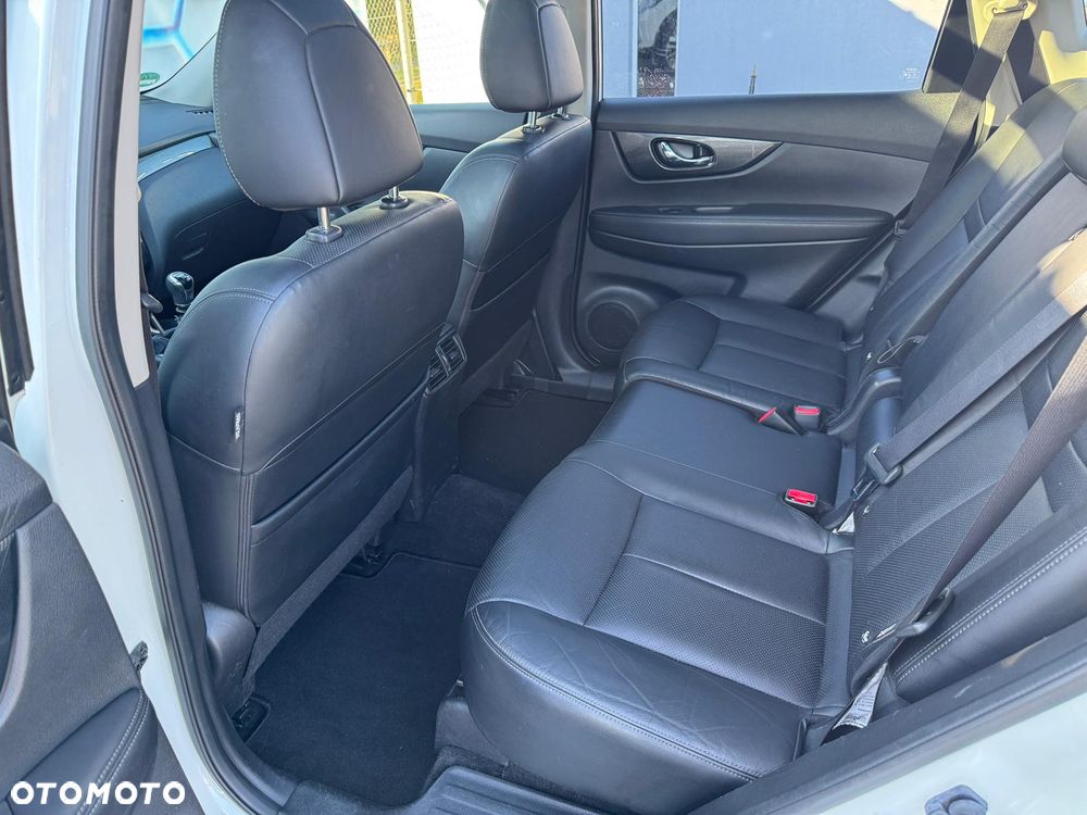 Nissan X-Trail 1.6 DCi N-Vision - 30
