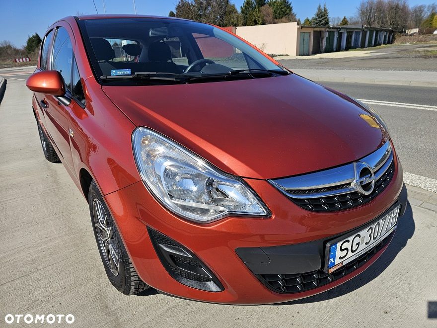 Opel Corsa 1.2 16V Essentia - 11