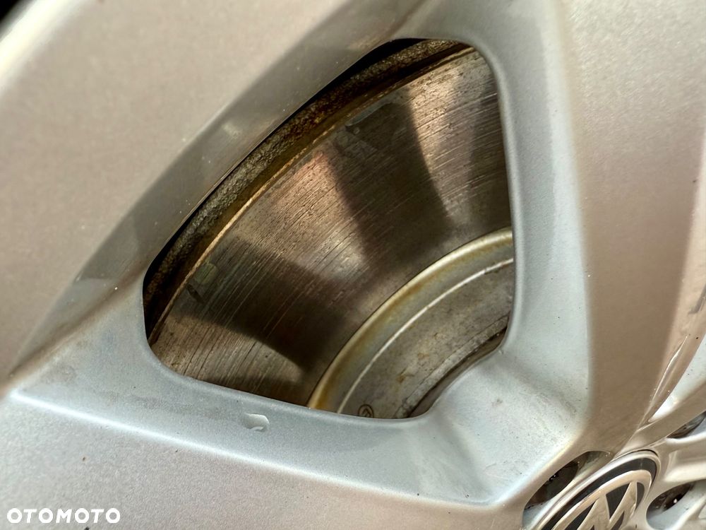 Volkswagen Touran 2.0 TDI DPF Cross Perfectline - 40