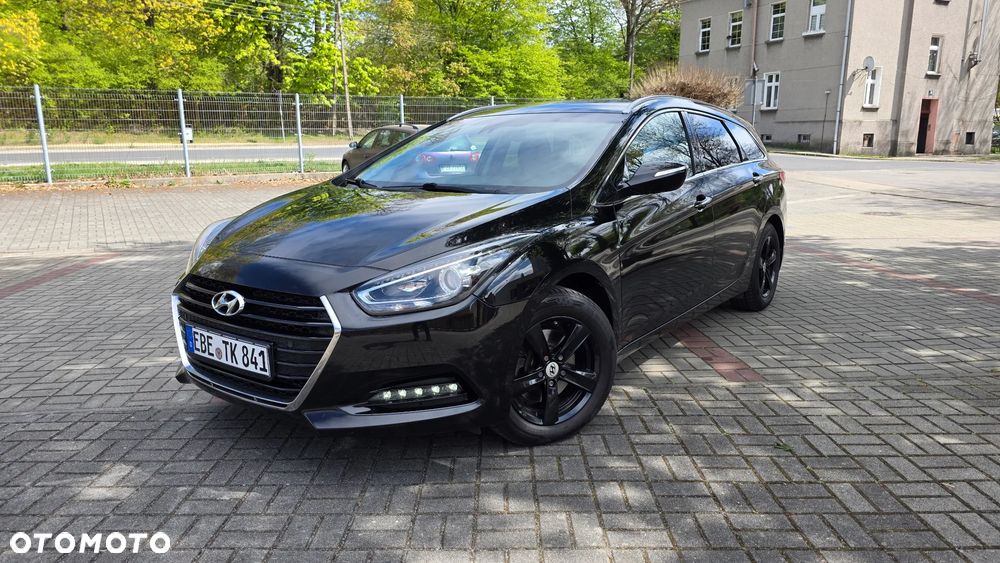 Hyundai i40 Kombi blue 1.7 CRDi Premium - 1