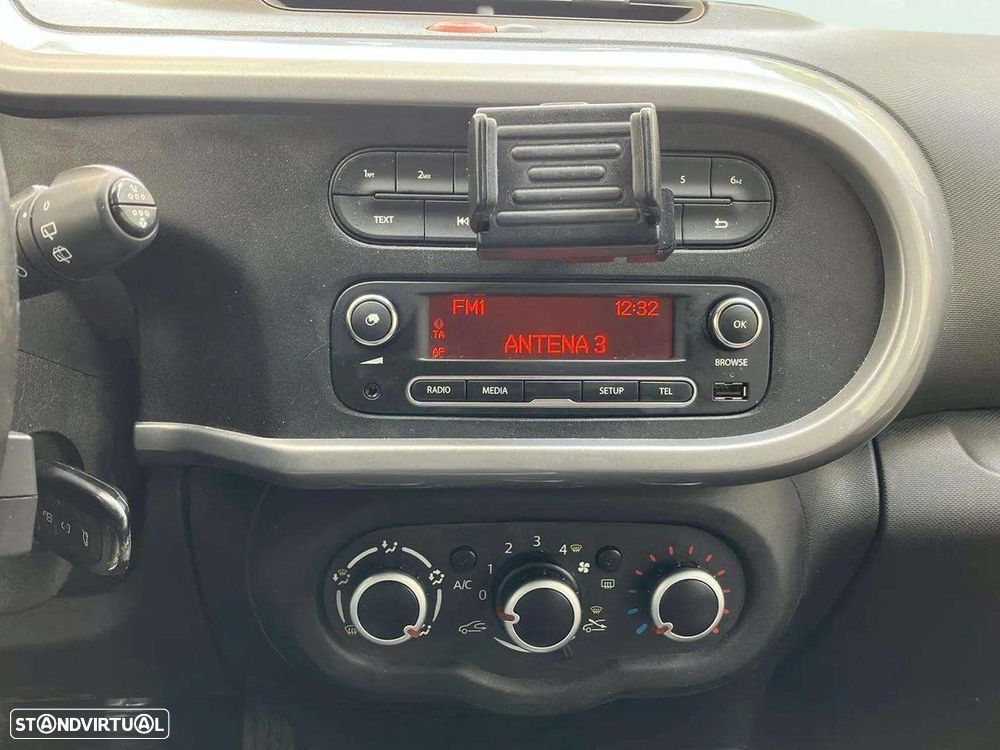 Renault Twingo 1.0 SCe Limited - 12
