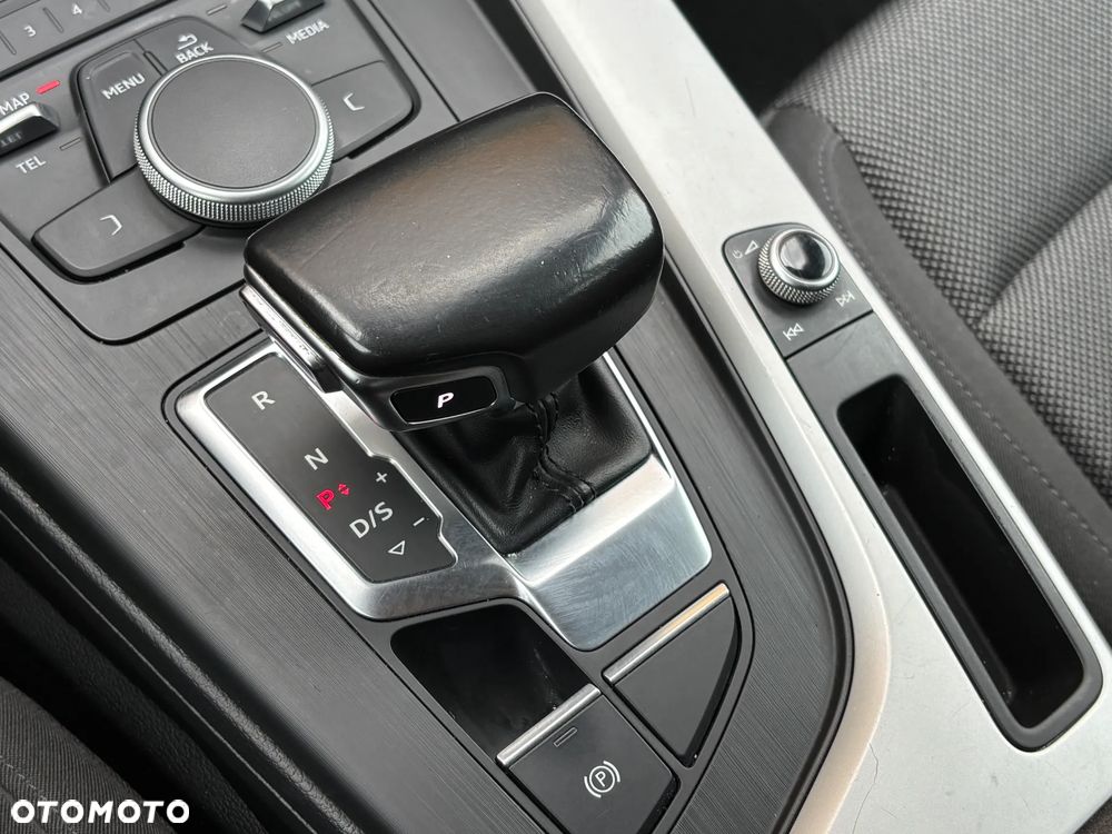 Audi A4 Avant 2.0 TDI S tronic - 27