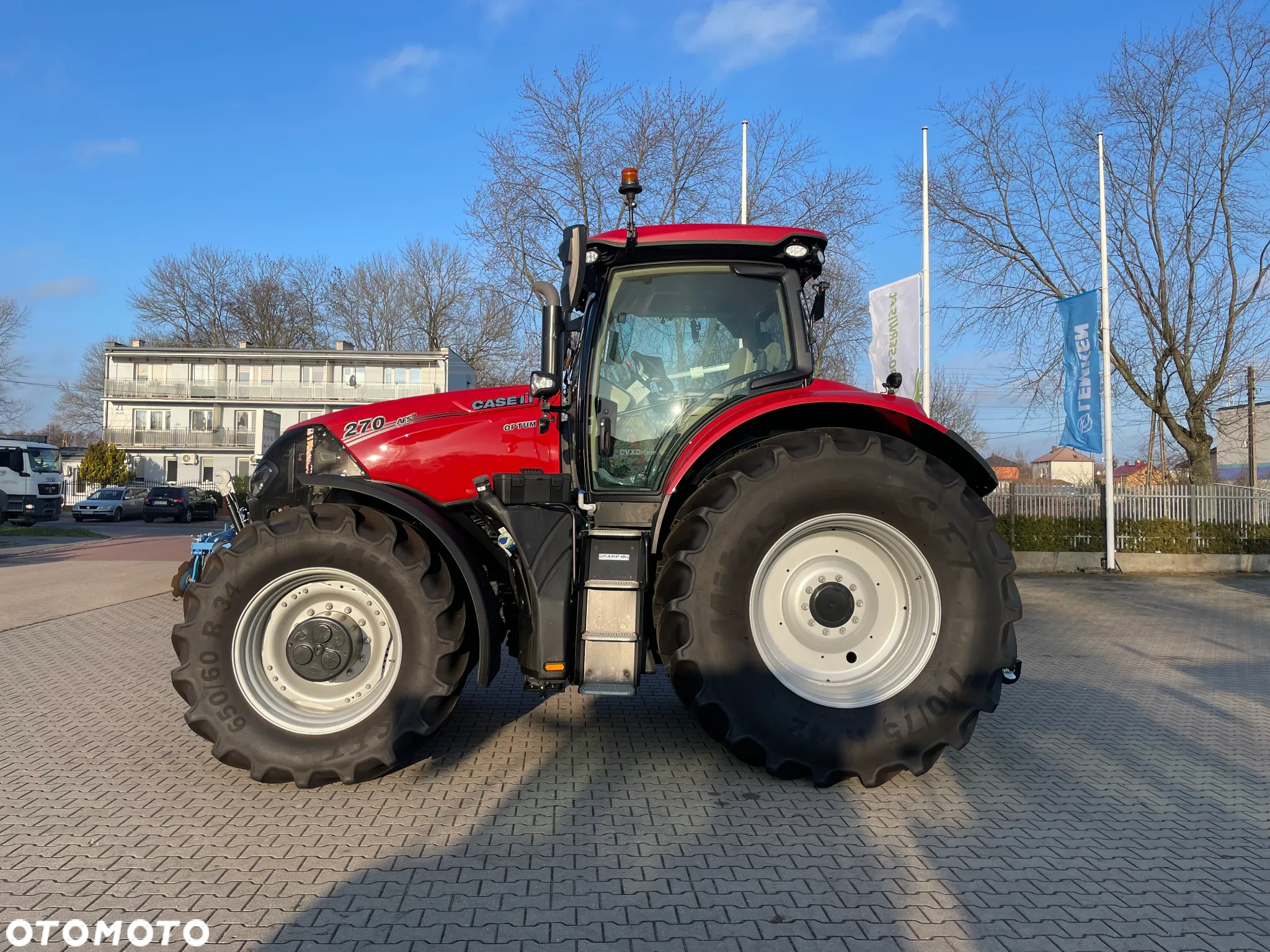 Case IH OPTUM 270 CVXDrive - 3