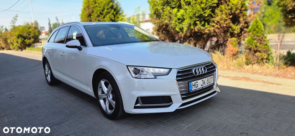 Audi A4 Avant 40 TFSI S tronic - 22
