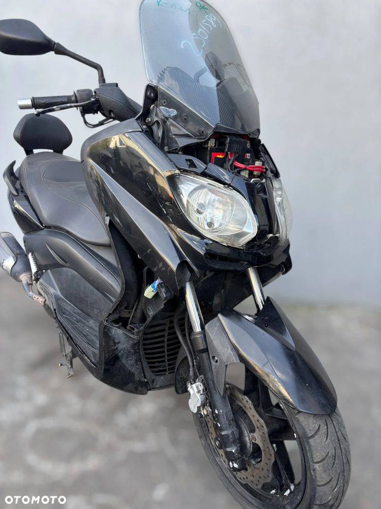 Yamaha X-max - 7