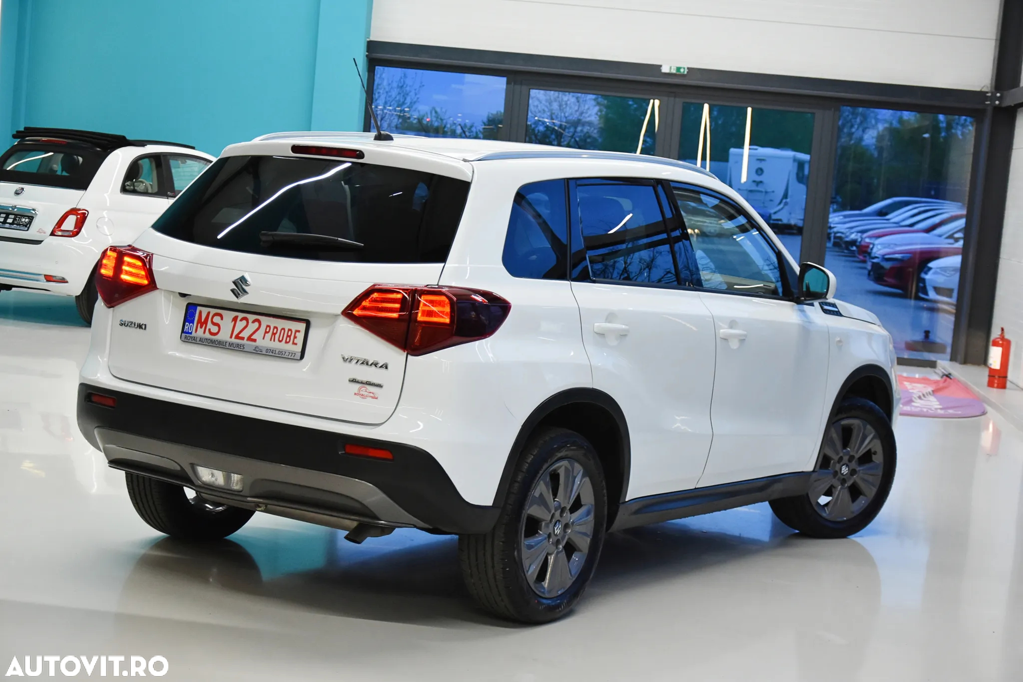 Suzuki Vitara 1.0 Boosterjet Allgrip Comfort - 3
