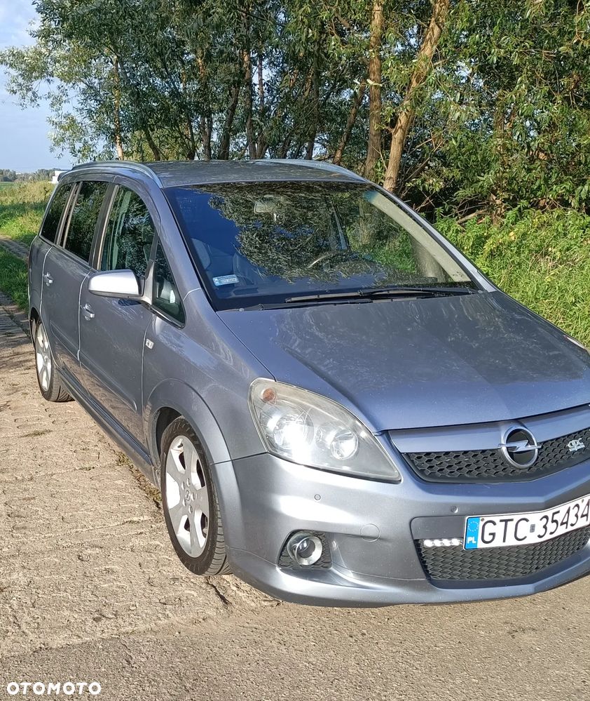 Opel Zafira - 2