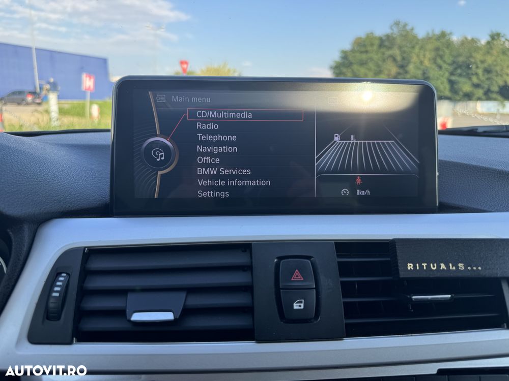 BMW Seria 3 320d Efficient Dynamic Edition Aut. - 12