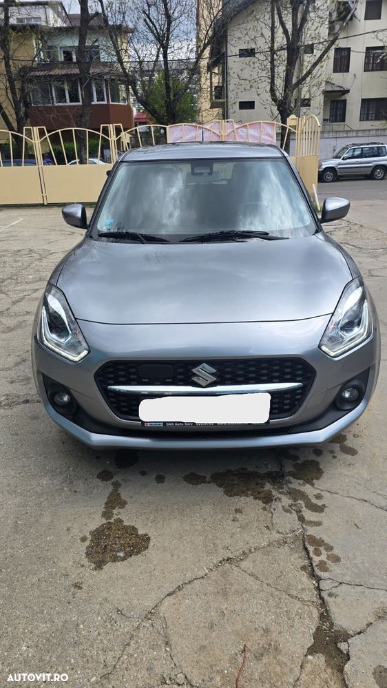 Suzuki Swift M-Hybrid 1.2 Passion - 1
