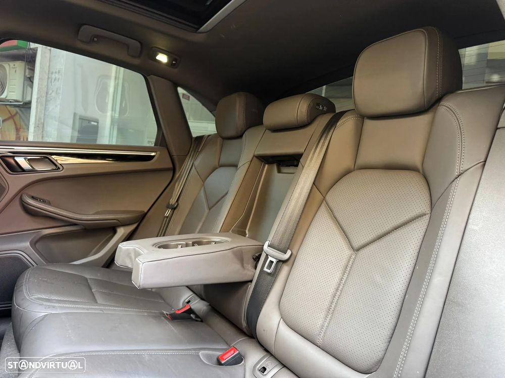 Porsche Macan S - 5