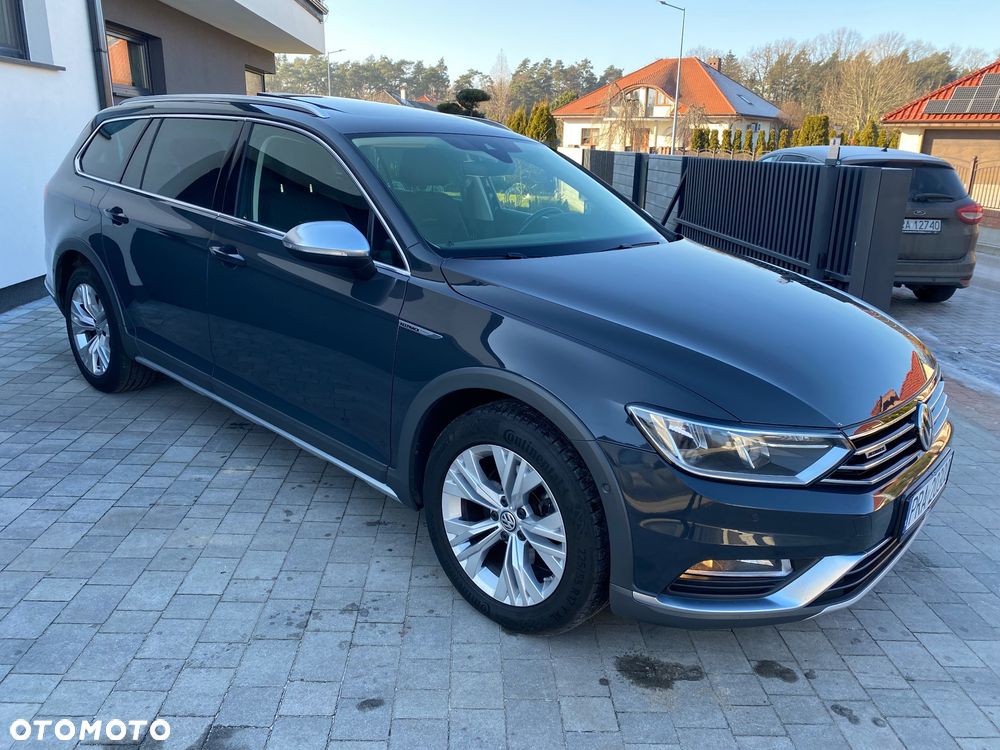 Volkswagen Passat 2.0 TDI SCR (BlueMotion Tech) 4Mot DSG Comfortline - 4