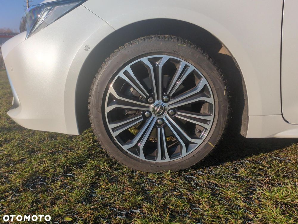 Toyota Corolla - 19