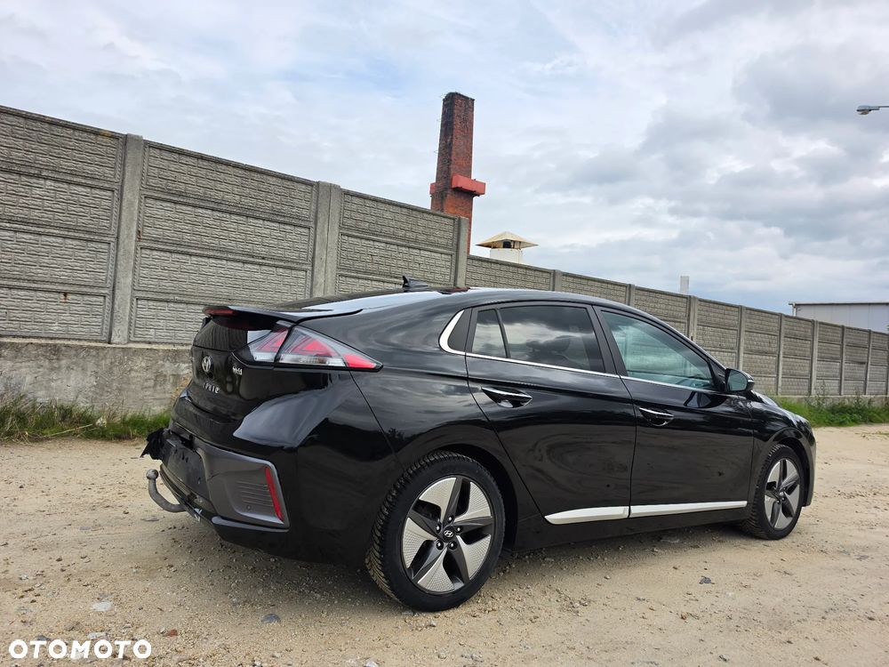 Hyundai IONIQ hybrid Platinum - 5