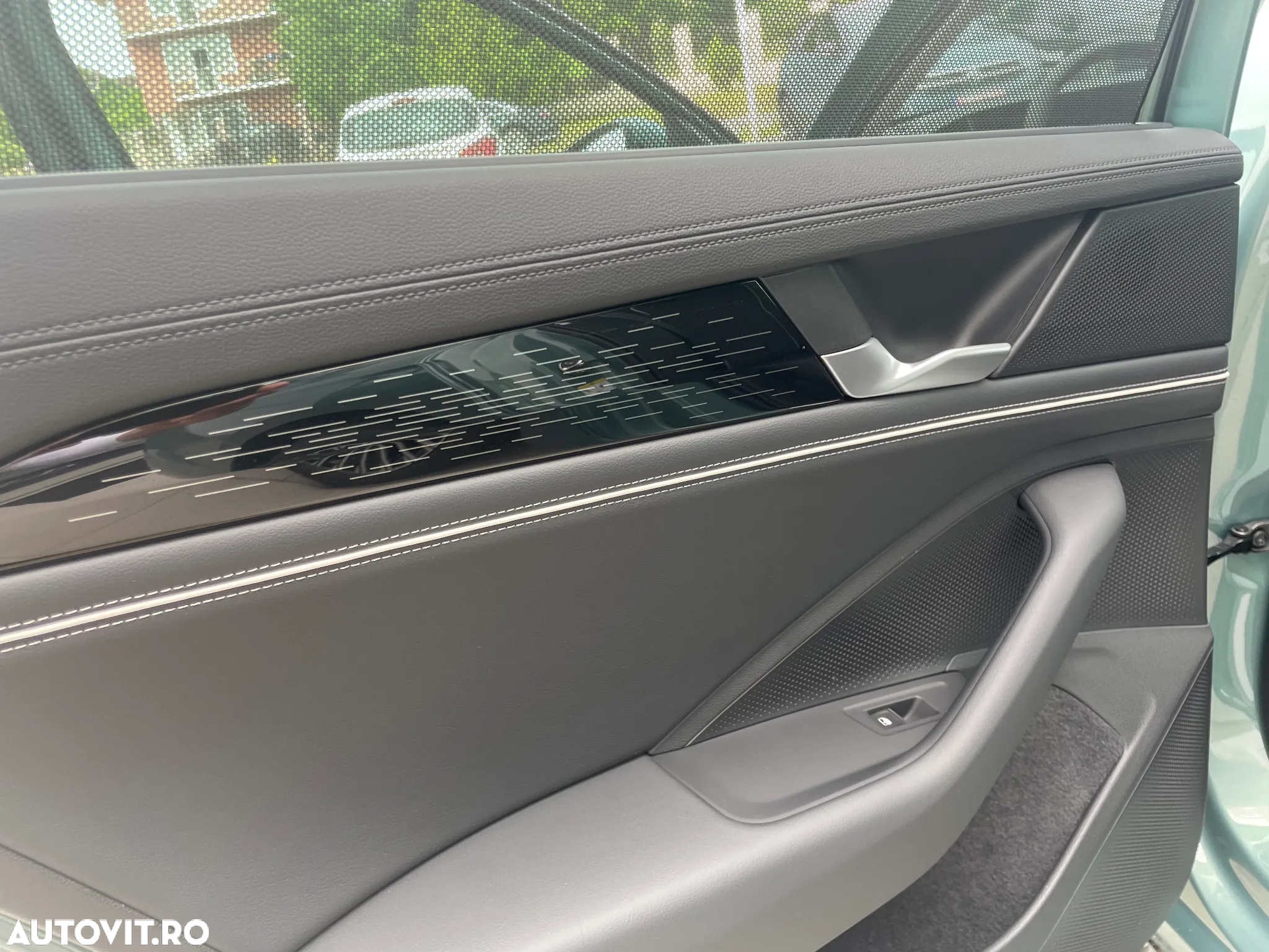 Volkswagen Passat - 19